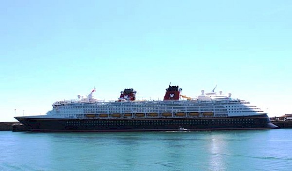 Disney and Celebrity return to Dover