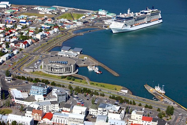 Akureyri opens small ship pier in 2019