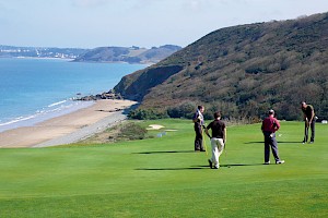 4 golf courses around St Malo offering breathtaking scenery and high quality facilities   