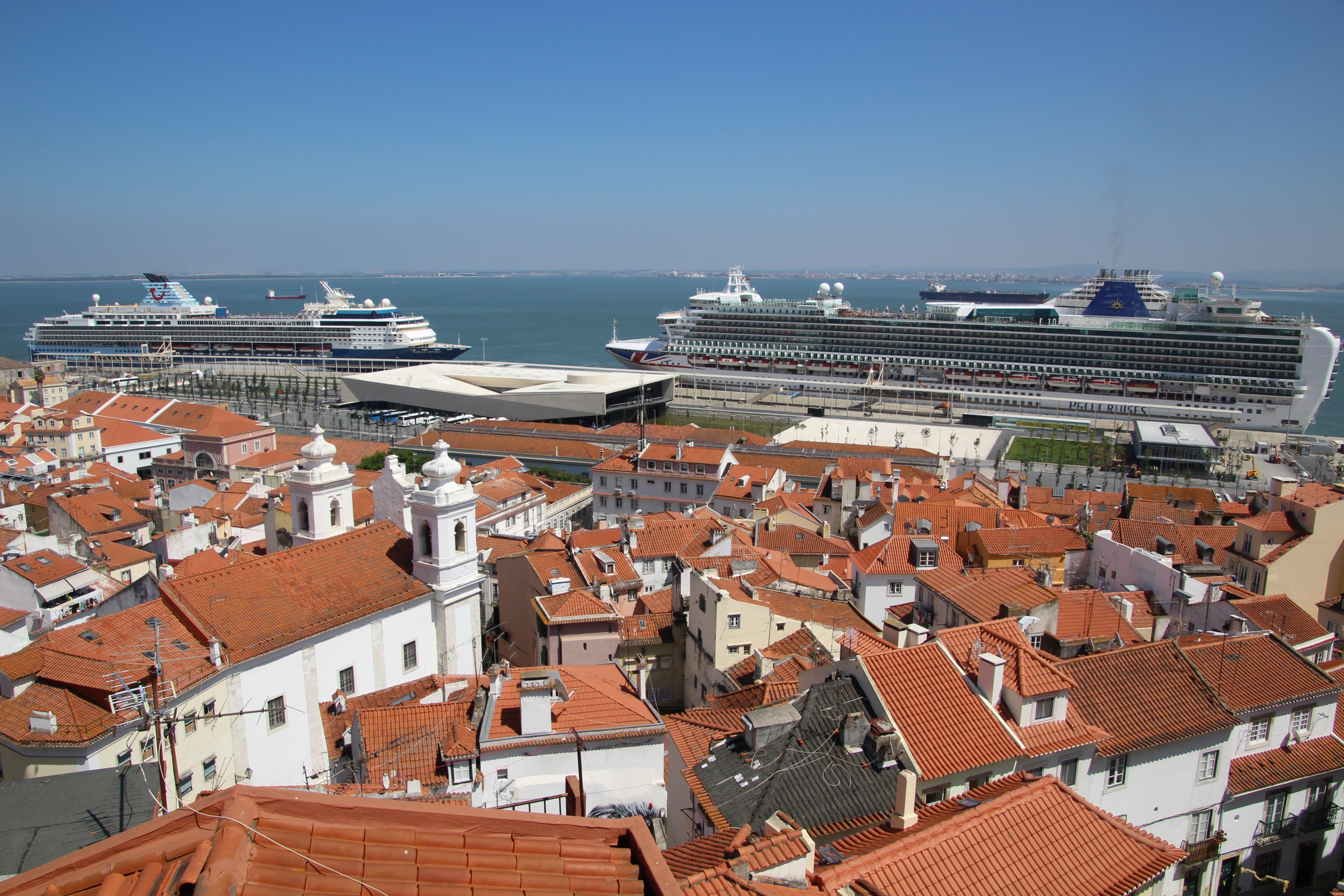 cruise port lisbon portugal