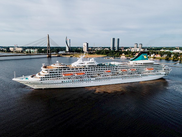 After a break of one and a half years, cruise ships start calling the port of Riga