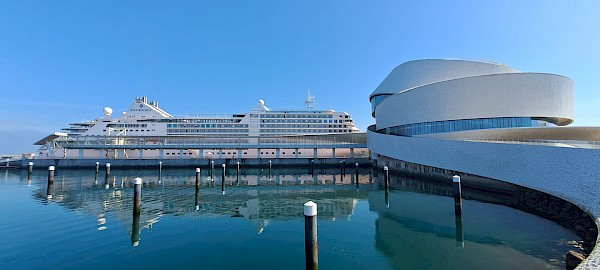 Porto Cruise Terminal welcomed MSC Poesia and Silver Moon first calls