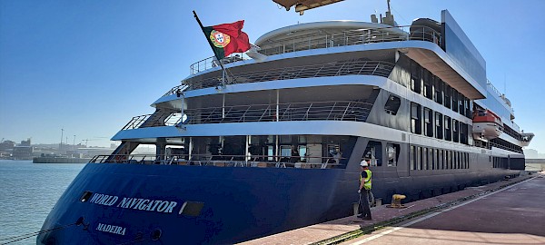 The Port of Leixões celebrates Portugal Day by welcoming a Portuguese cruise ship built in the Port of Viana do Castelo (Portugal)