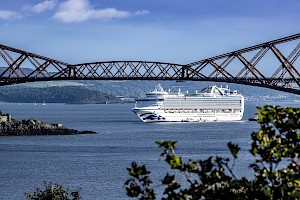 Cruiseship calls up 50% and sustainable initiatives being implemented in Edinburgh and Dundee